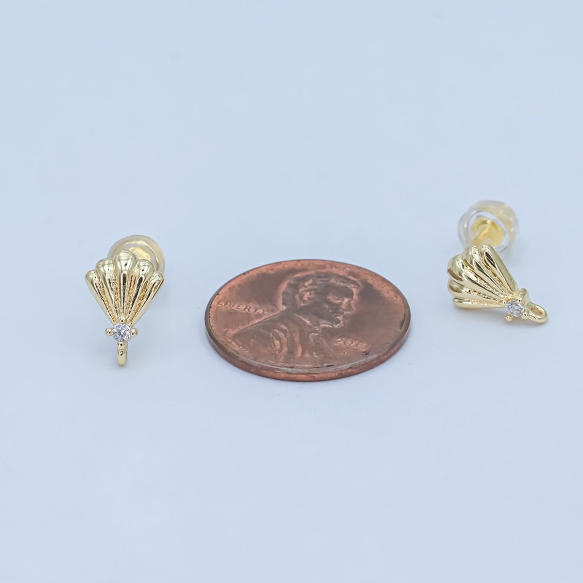24K Gold Filled CZ Clam Sea Shell Stud Drop Earrings | Z1131