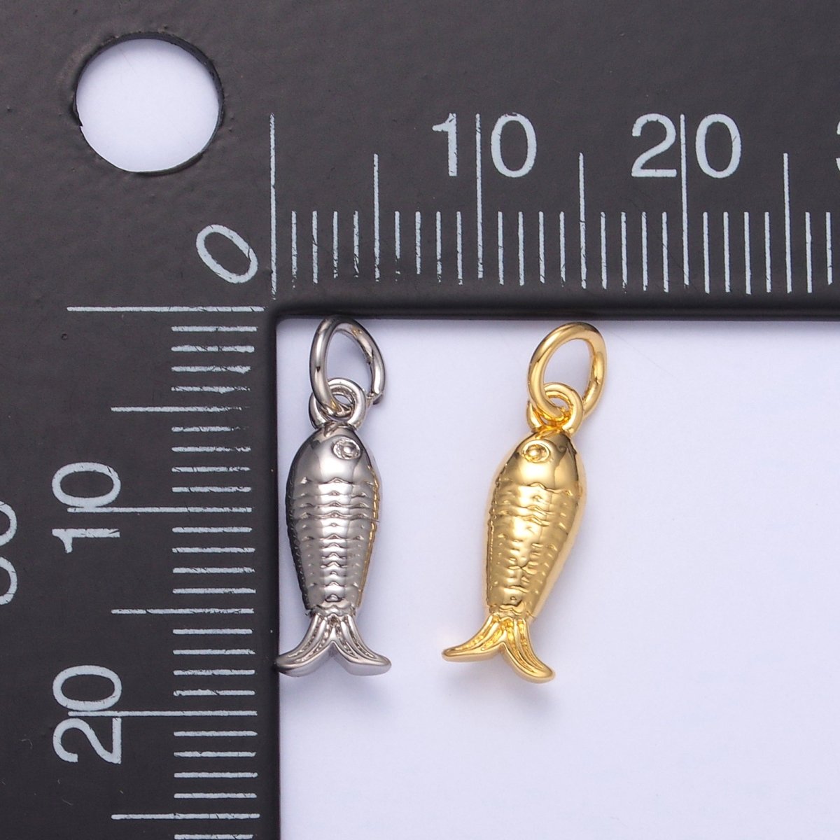 24K Gold Filled 14.5mm Sardine Fish 3D Multidimensional Charm in Gold &amp; Silver | N010