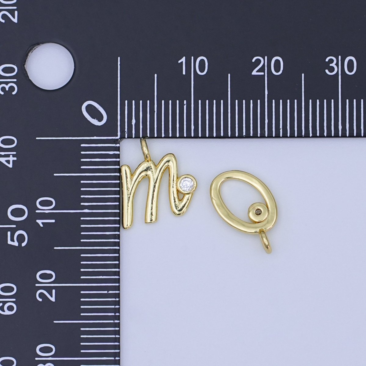 24K Gold Filled CZ "MOM" Cursive Script Charm Set | N048