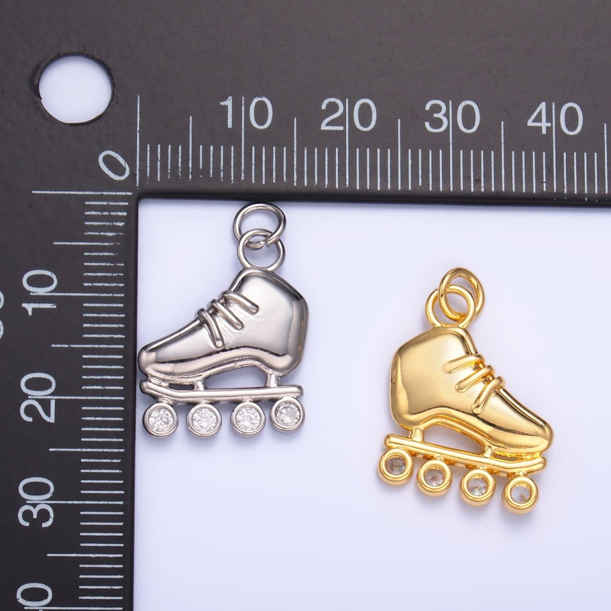 24K Gold Filled 20mm CZ Roller Skate Shoes Charm in Gold &amp; Silver | W337