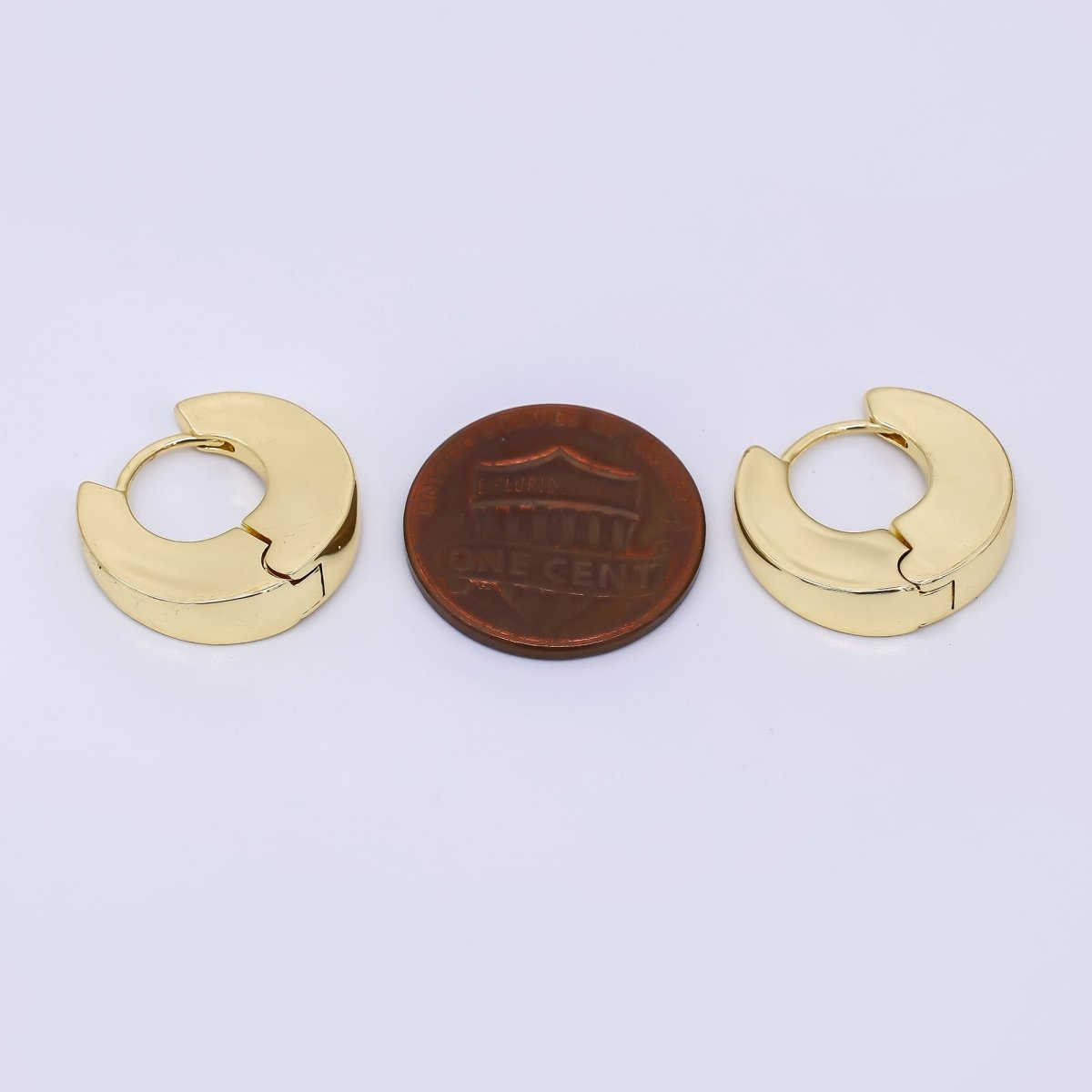 24K Gold Filled Dome Lever Back Huggie Earrings | AJ-064