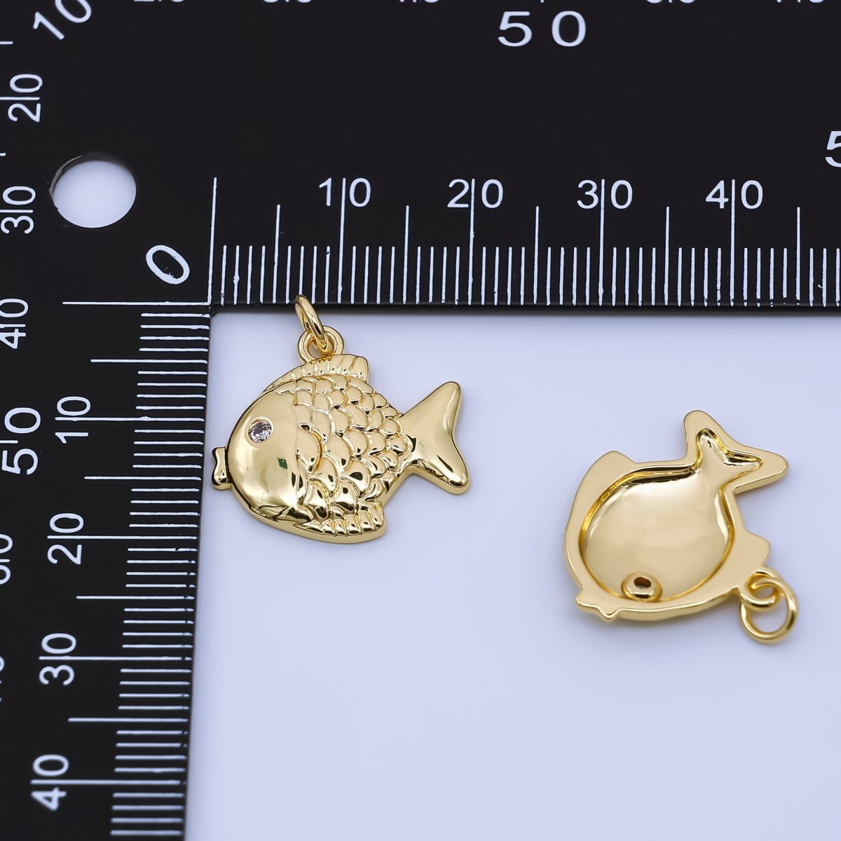 24K Gold Filled Fish Charm Fisherman Sea Pendant | AJ399