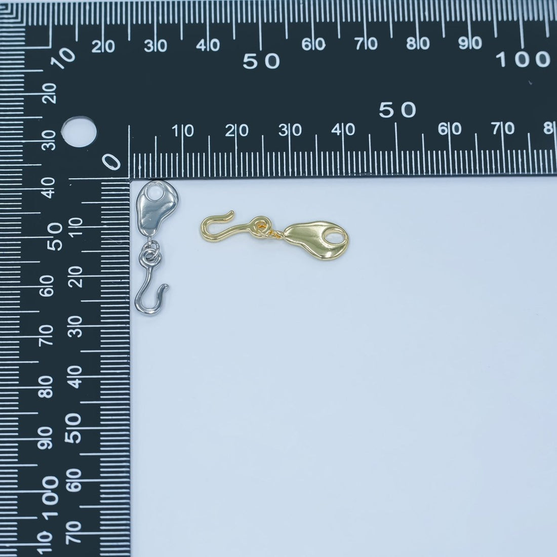 24K Gold Filled Geometric Hook Finding in Gold &amp; Silver | Z1098