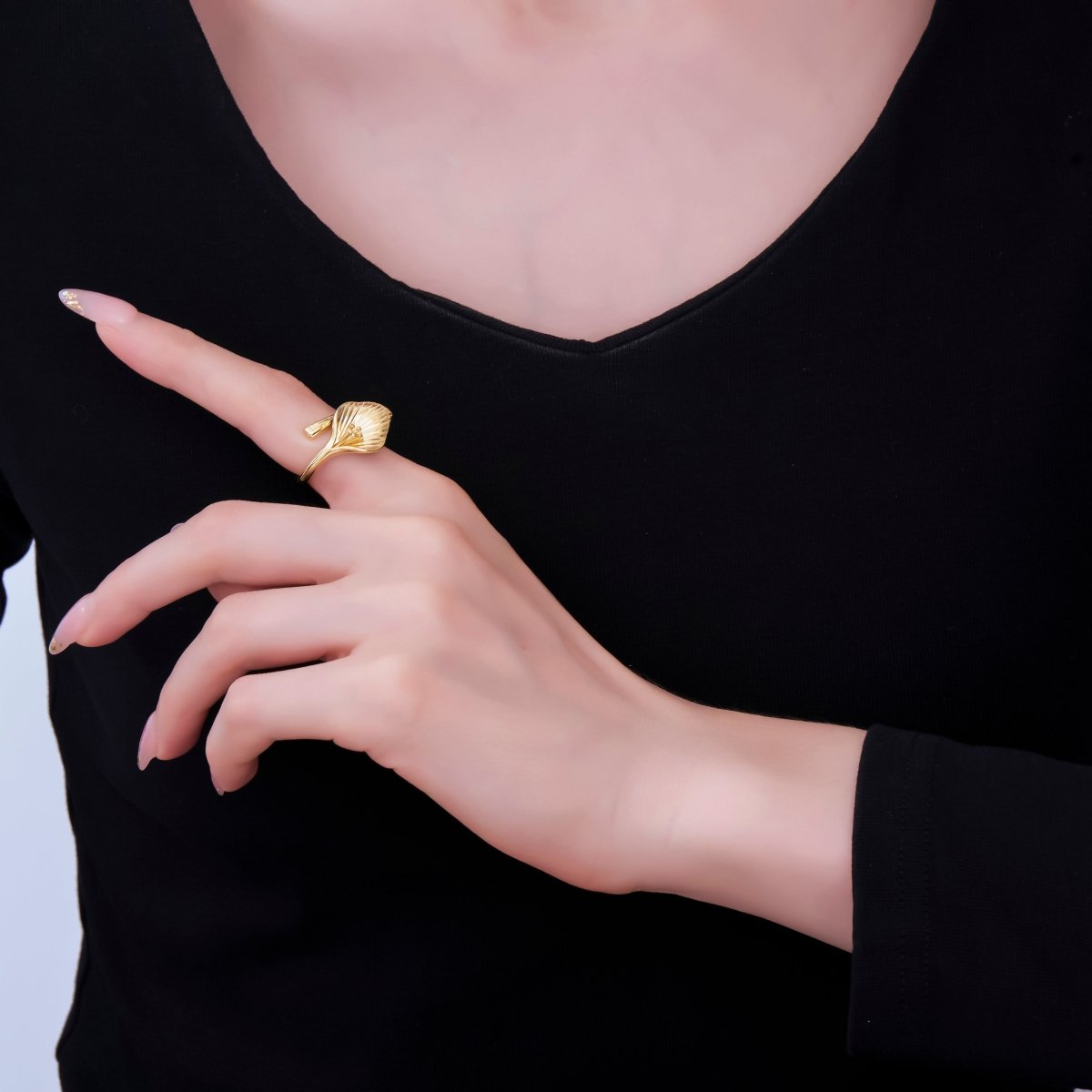 24K Gold Filled Lily-Flow Wrapped Round Flower Open Adjustable Ring | O-1470