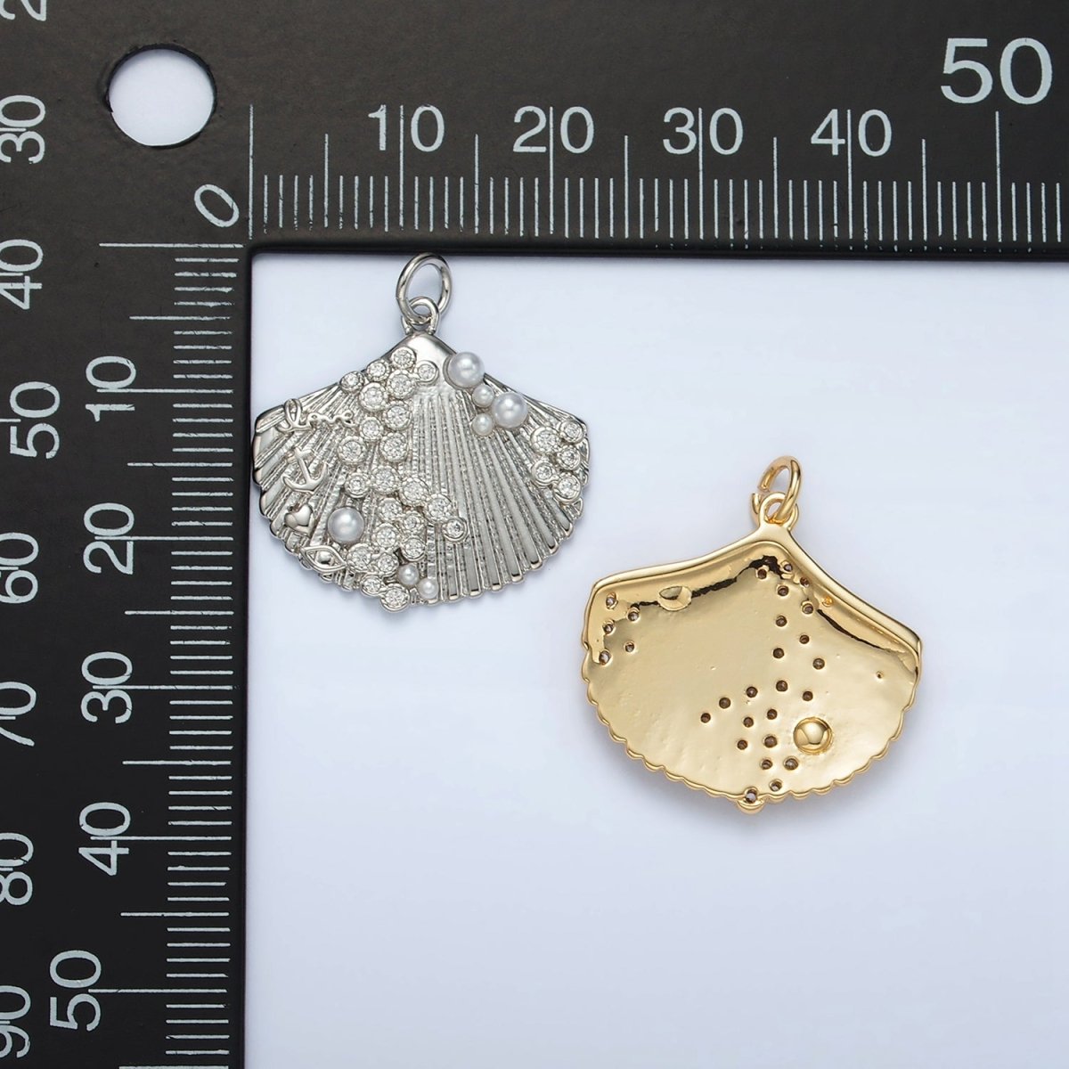 24K Gold Filled 21.5mm "Love" Anchor Pearl CZ Dotted Clam Sea Shell Charm in Gold &amp; Silver | M746