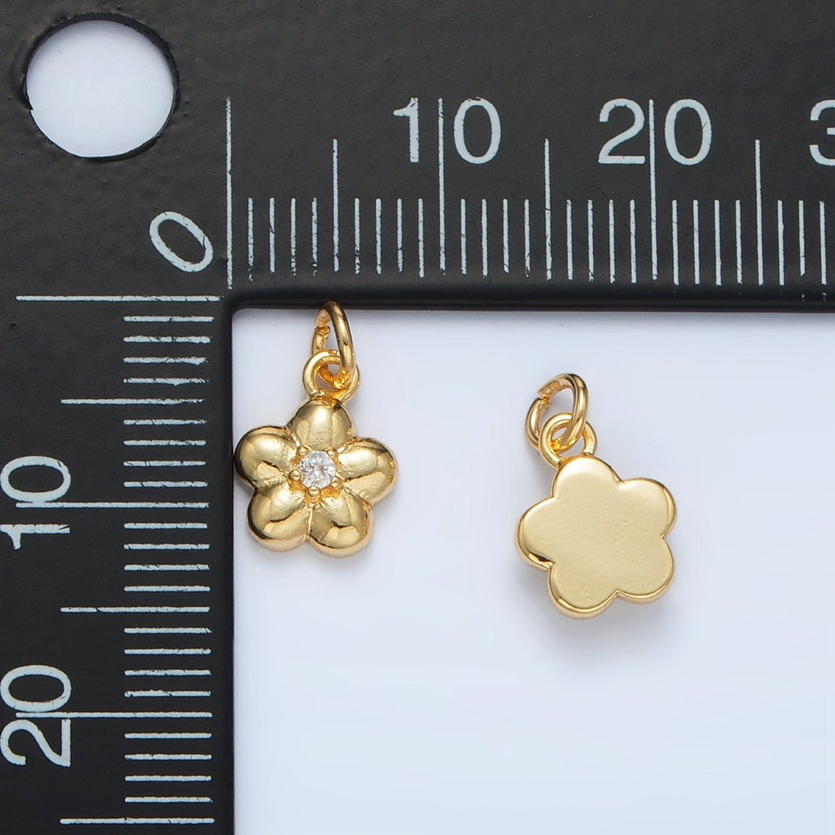 24K Gold Filled Mini CZ Daisy Flower Charm | AC164