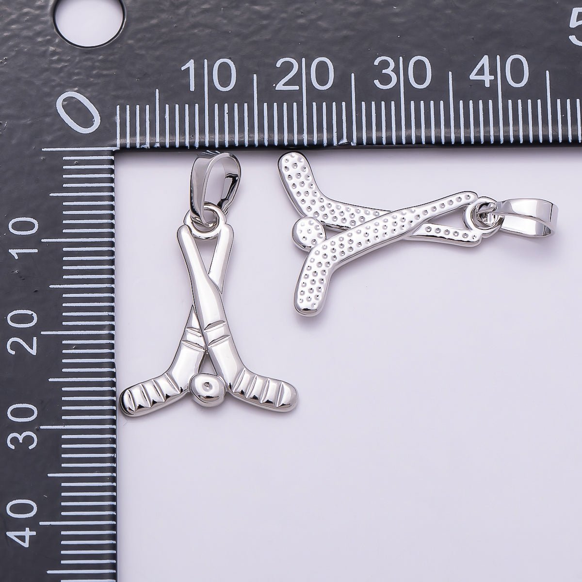 24K Gold Filled Minimalist Rivalry Hockey Sticks Sports Charm in Gold &amp; Silver | AH177 Charms-00875