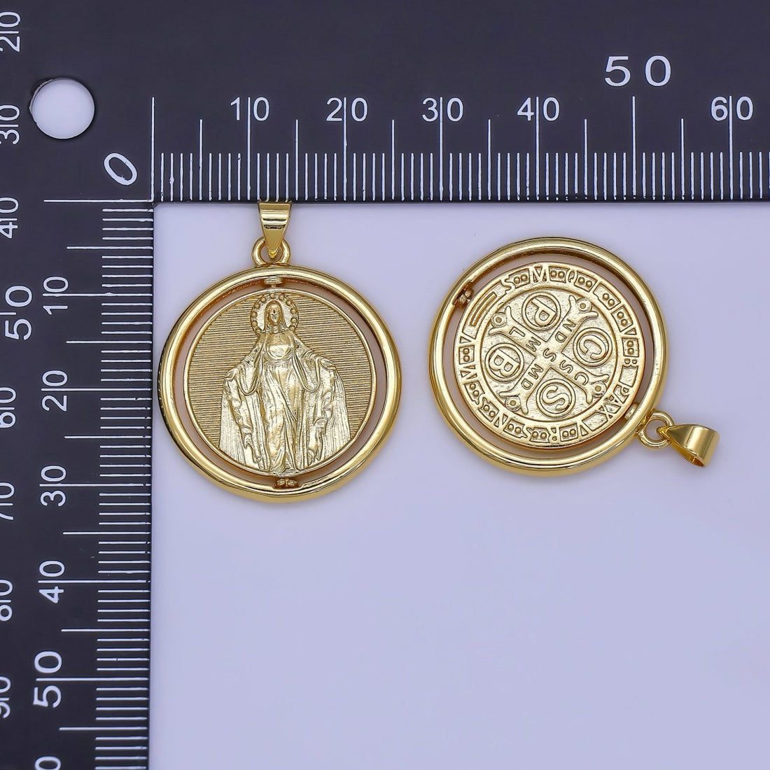 24K Gold Filled Miraculous Guadalupe Mary Religious Figure Ribbed Round Pendant | AH453