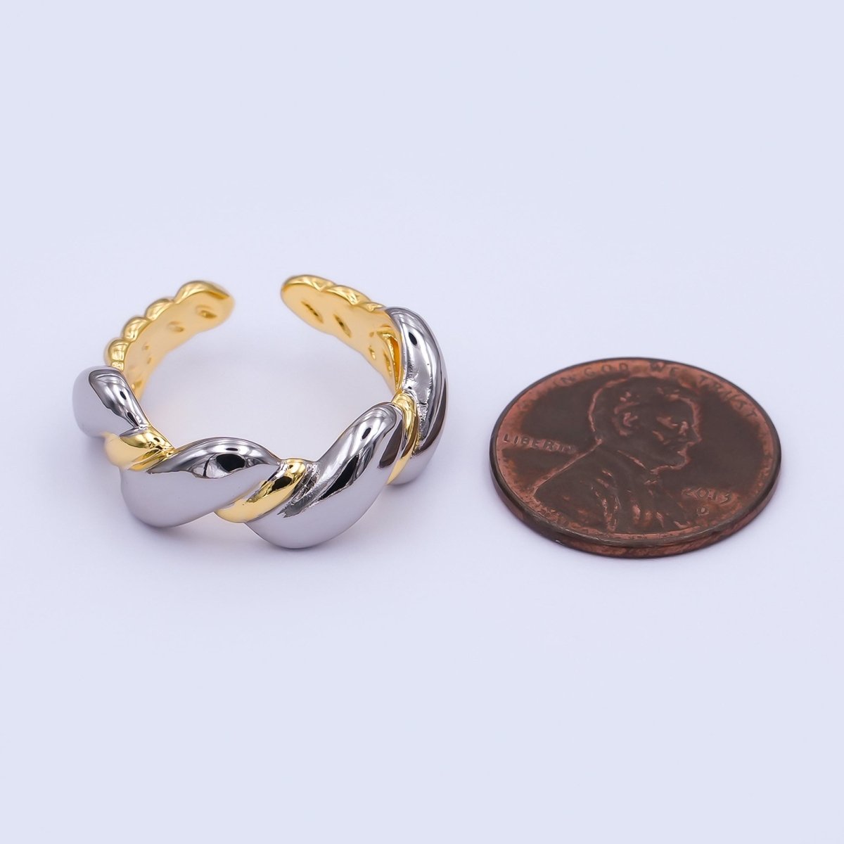 24K Gold Filled Mixed Metal Croissant Flat Ring | O998
