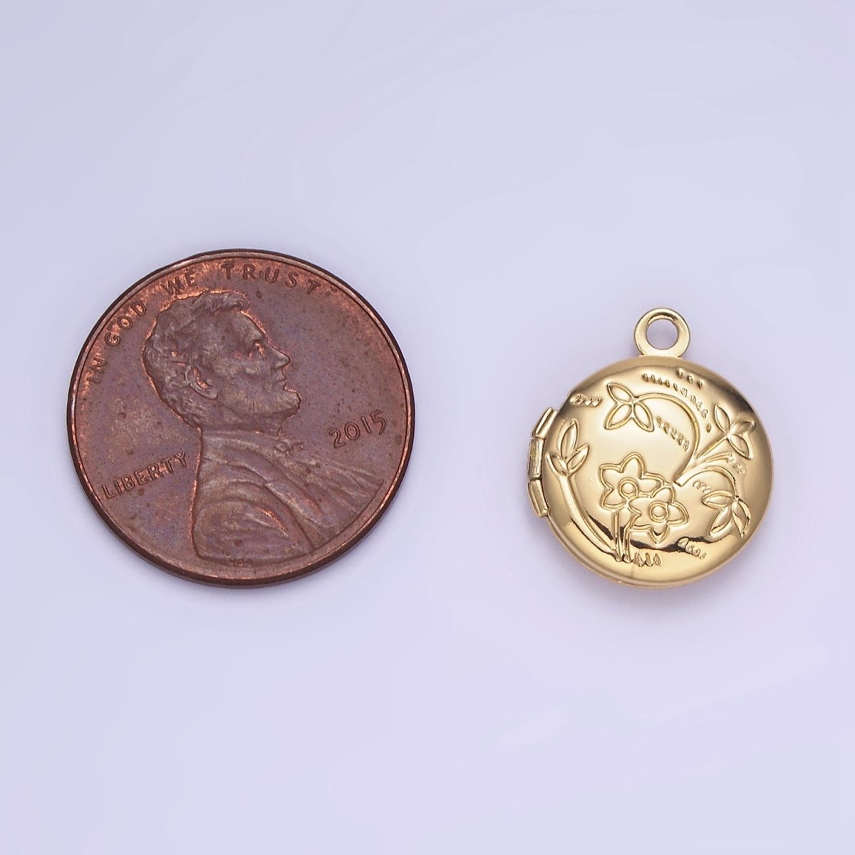 24K Gold Filled Nature Flower Engraved Round Locket In Gold &amp; Silver | D364