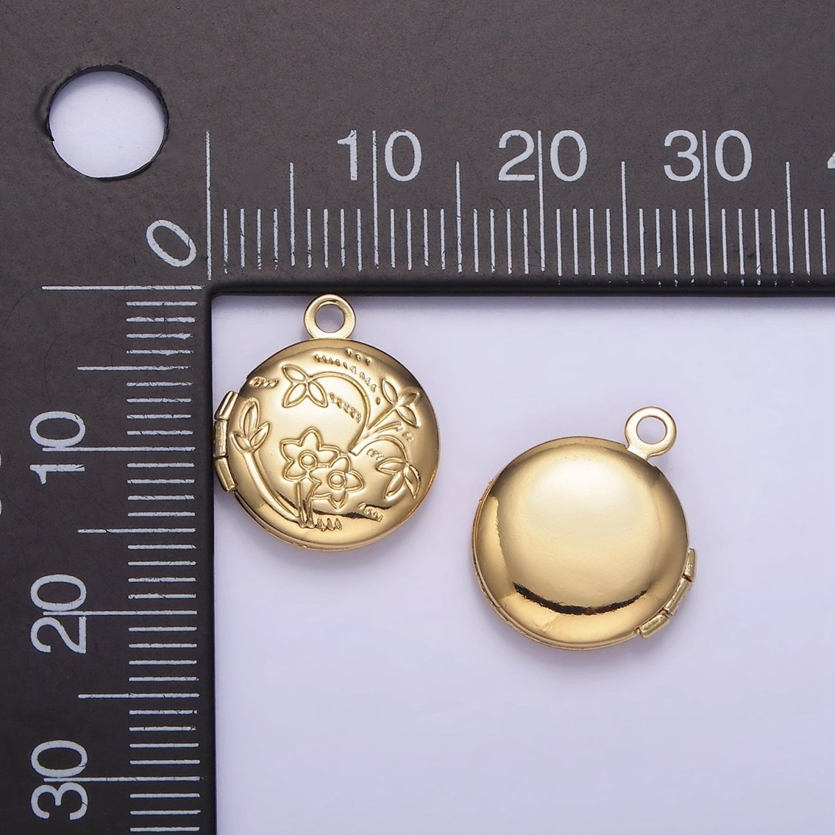 24K Gold Filled Nature Flower Engraved Round Locket In Gold &amp; Silver | D364
