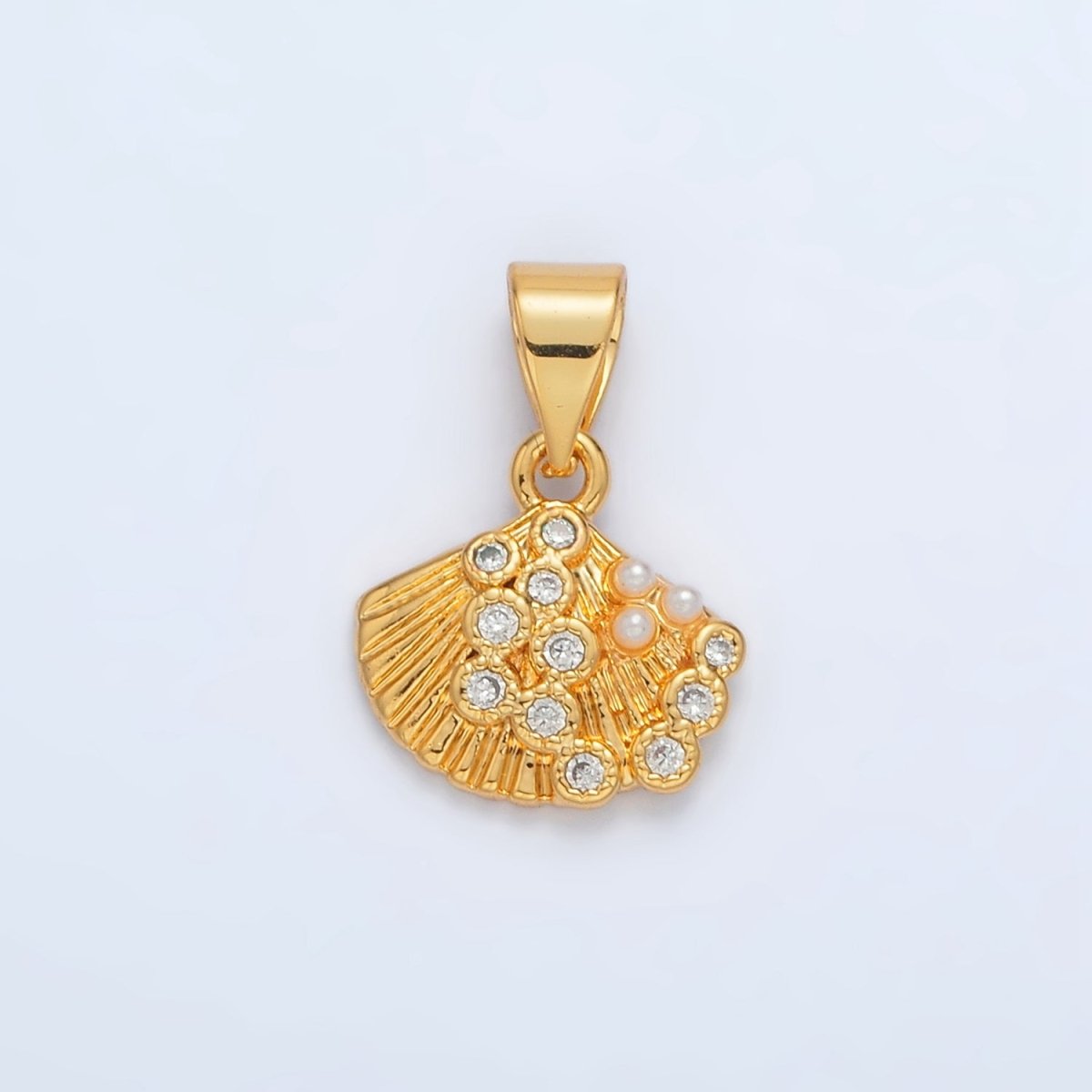 24K Gold Filled 11.5mm Pearl CZ Dotted Clam Sea Shell Pendant in Gold &amp; Silver | I718