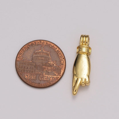 24K Gold Filled Point Hand Gesture Minimalist Multidimensional Pendant | AA989