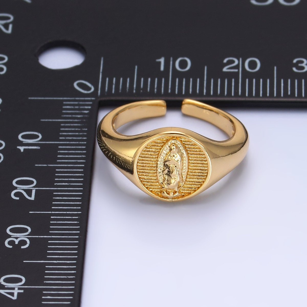 24K Gold Filled Religious Mother Mary Ribbed Signet Ring | O304-OLD