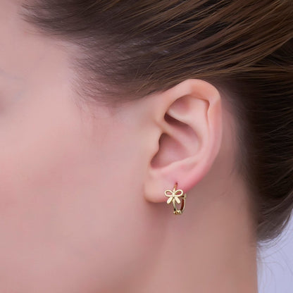 24K Gold Filled 15mm Ribbon Bow Huggie Earrings in Gold &amp; Silver | AE696 AE697