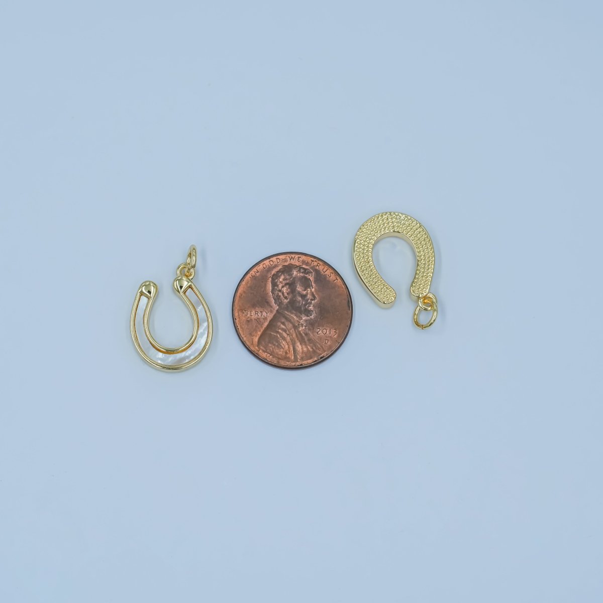 24K Gold Filled Shell Pearl Horseshoe Charm | N077