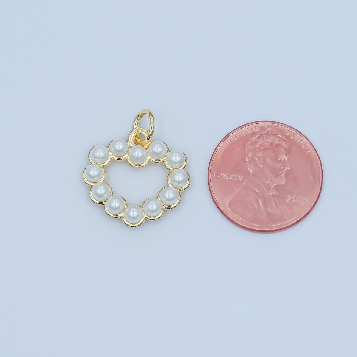 24K Gold Filled Shell Pearl Open Outline Heart Charm | M320