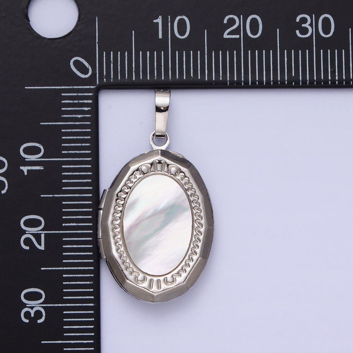 24K Gold Filled Shell Pearl Oval Geometric Engraved Locket in Gold &amp; Silver | AA-367 AA-368