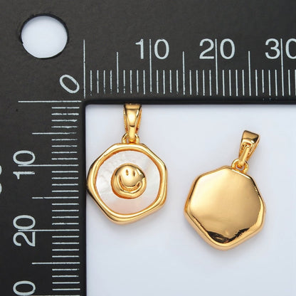 24K Gold Filled Smiley Face Shell Pearl Bezel Pendant | H565