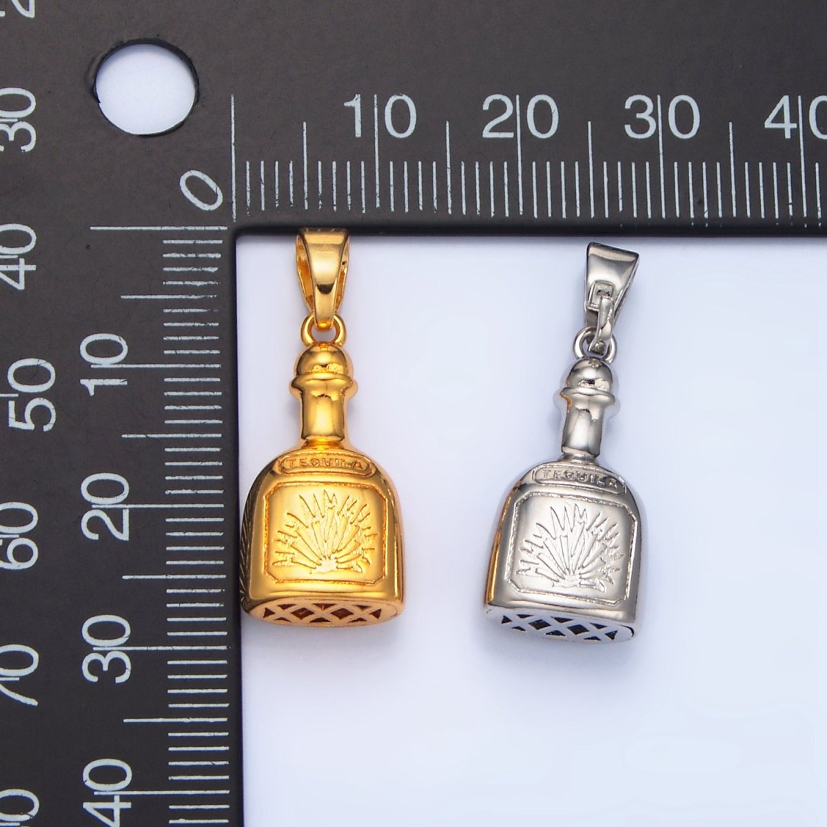 24K Gold Filled 11.5mm Tequila Bottle Drink Pendant in Gold &amp; Silver | I858