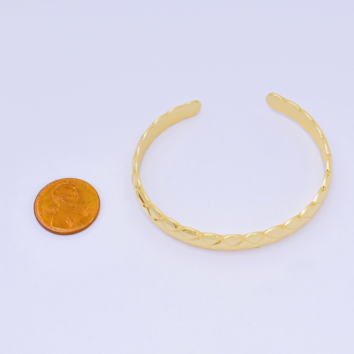 24K Gold Filled Textured Wave Bangle Bracelet | WA-3405