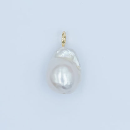 24K Gold Filled White Baroque Freshwater Pearl Pendant | P1638