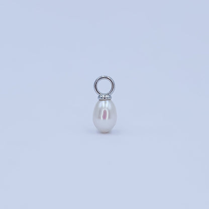 24K Gold Filled White Freshwater Pearl Drop Pendant in Gold &amp; Silver | P1565