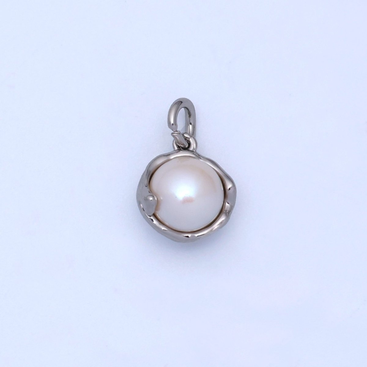 24K Gold Filled White Shell Pearl Bezel Round Charm in Gold &amp; Silver | N026