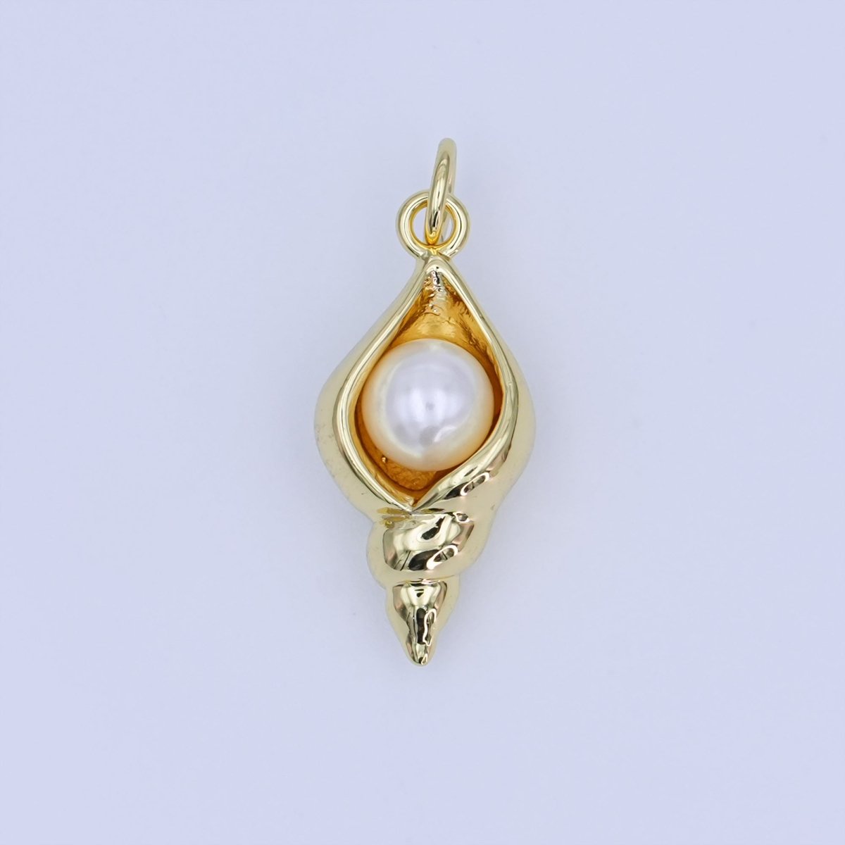 24K Gold Filled White Shell Pearl Conch Clam Sea Shell Charm | AF450