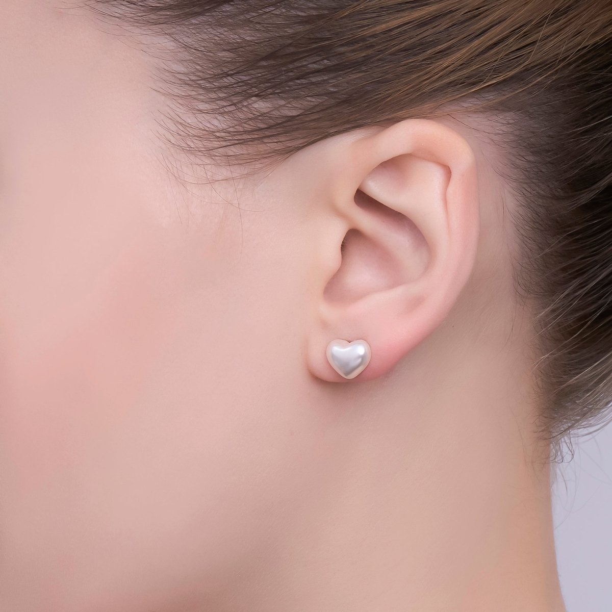 24K Gold Plated White Shell Pearl Heart Stud Earrings in Gold &amp; Silver | T439 T440