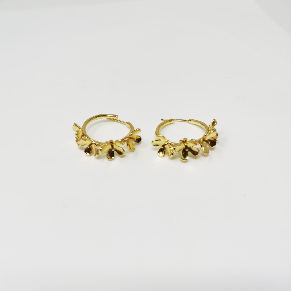 24k Vermeil Gold Earrings, Hoop Earrings, Medium Hoop, Floral Earring, Gift for Her, Earrings for Women, Everyday Wear Earrings, K-620