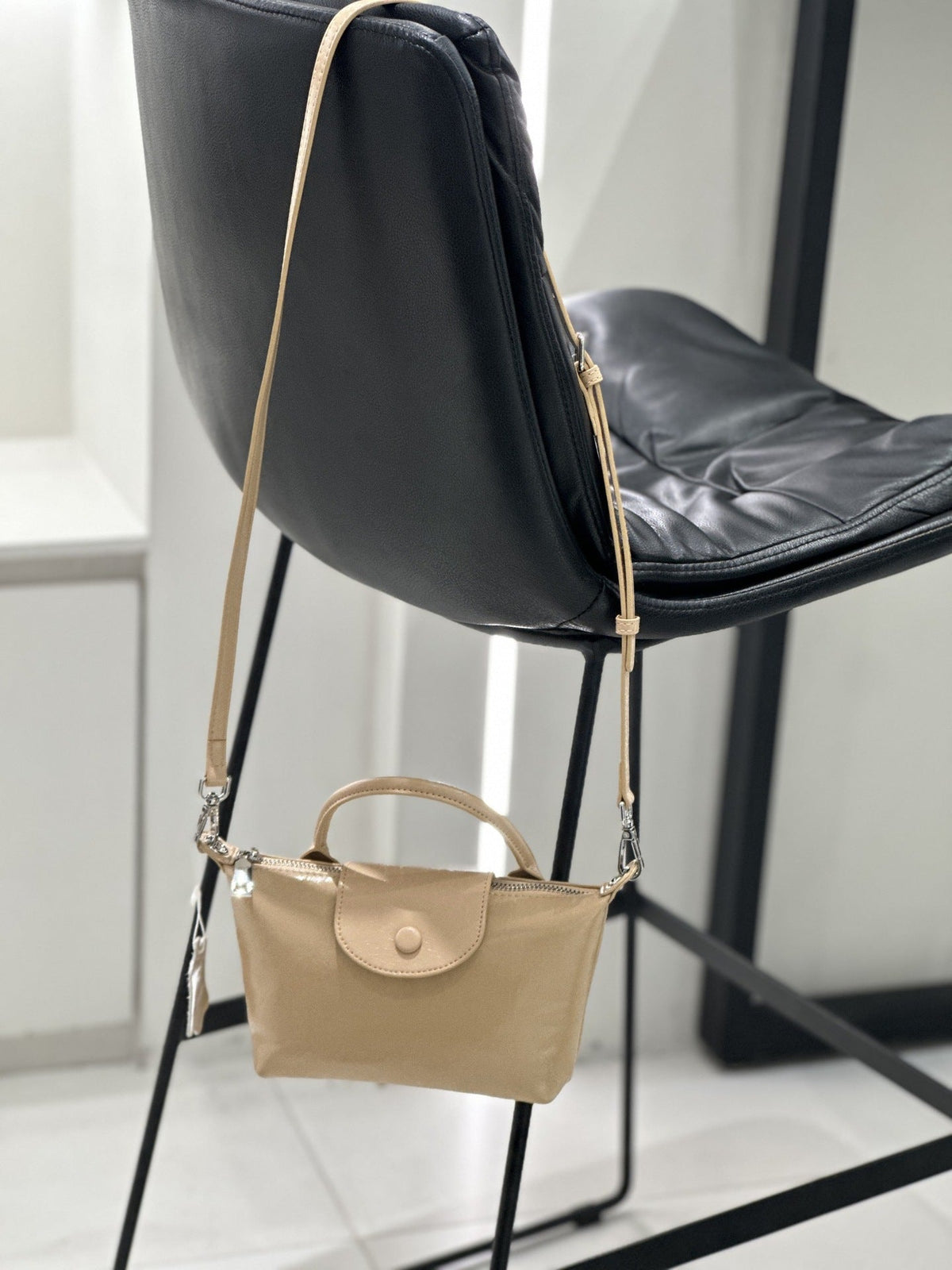 Badi Leather Women&