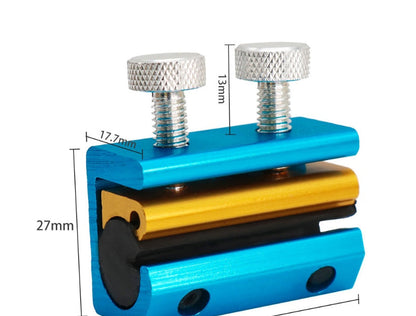 Clutch cable oil lubrication tool