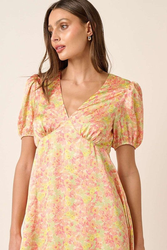 New Summer printed V-Neck Puff Sleeve Mini Dress – Trendy Floral Print with Ruched Detailing and Dramatic Puff Sleeves for a Feminine, Fashion-Forward Look