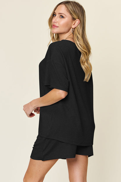 Slightly Stretchy Round Neck T-Shirt &amp; Shorts Set