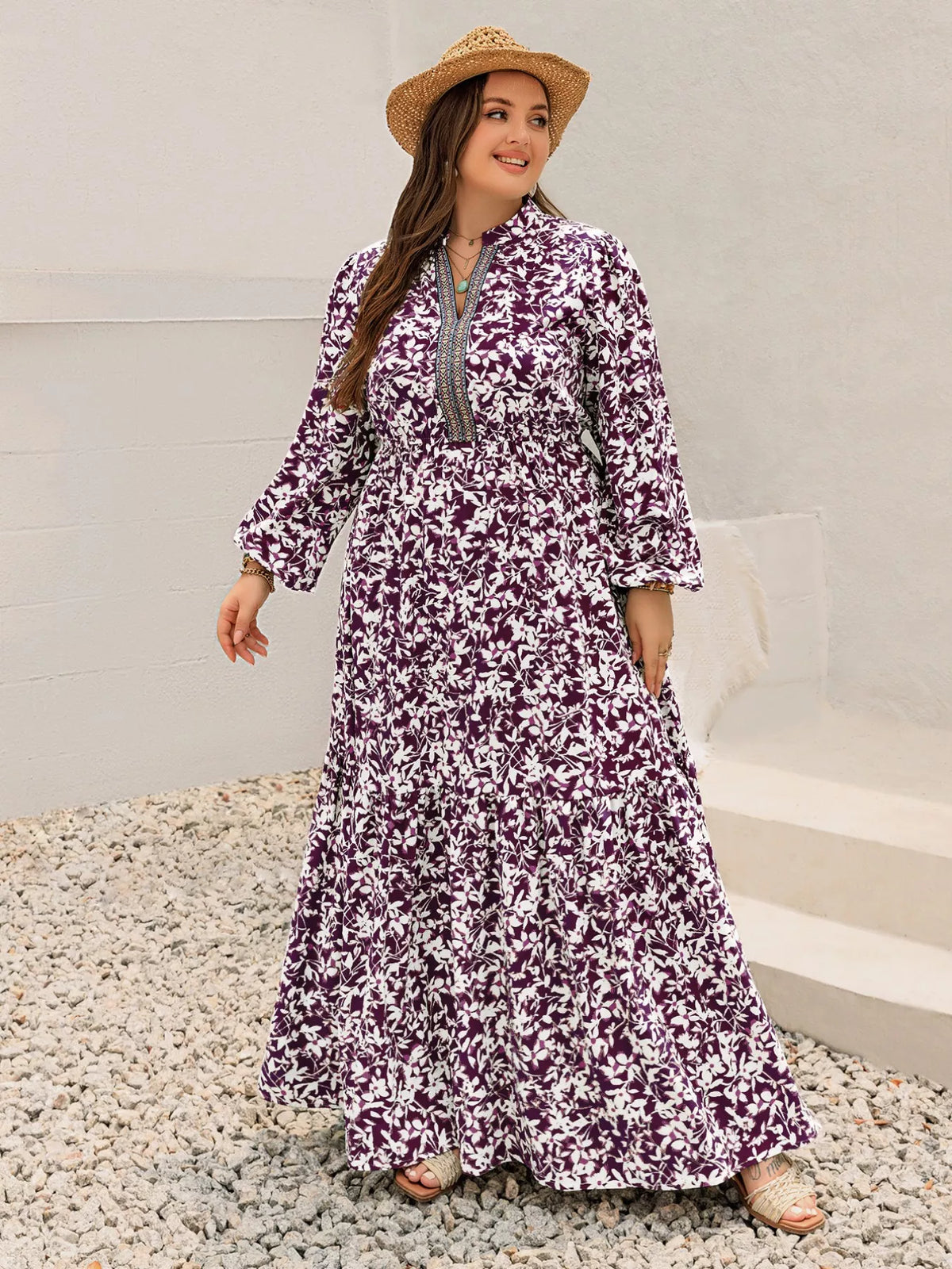 Plus Size Floral Print Maxi Dress with Long Sleeves