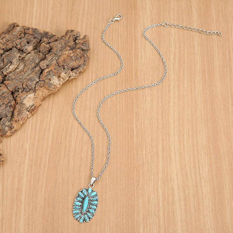 Artificial Turquoise Pendant Alloy Necklace for Stylish Wear