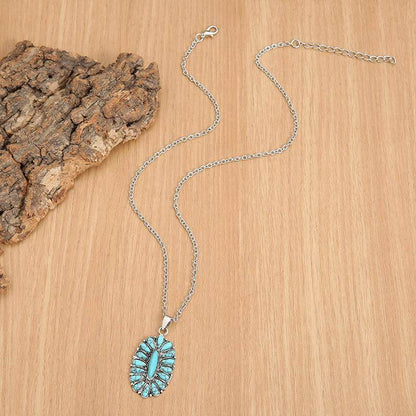 Artificial Turquoise Pendant Alloy Necklace for Stylish Wear