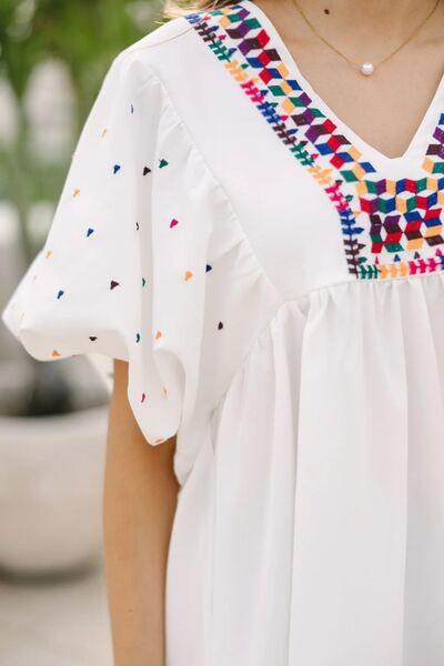 Printed V-Neck Puff Sleeve Top for Effortless Style