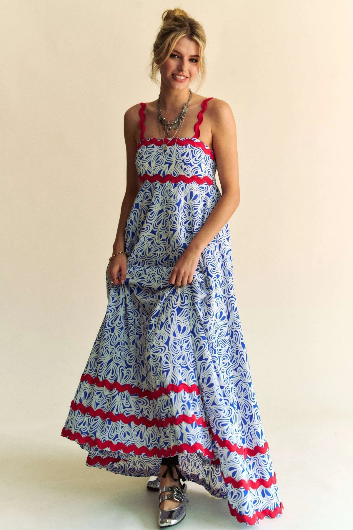 Davi &amp; Dani Geo 2 Tone Printed Wavi Trim Tiered Maxi Dress