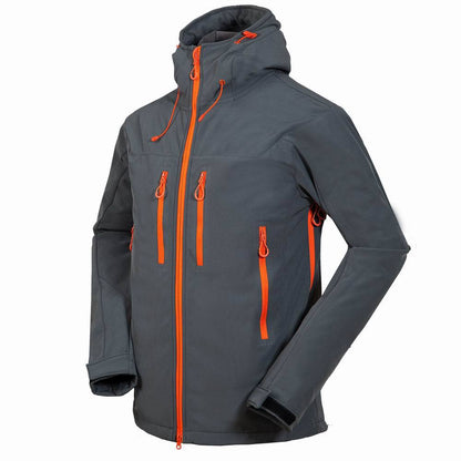 1652 new men outdoor mountaineering camping leisure sports complex soft shell jacket jacket wholesale price sales