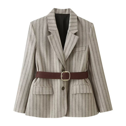 Fashionable Herringbone Blazer With A Belt