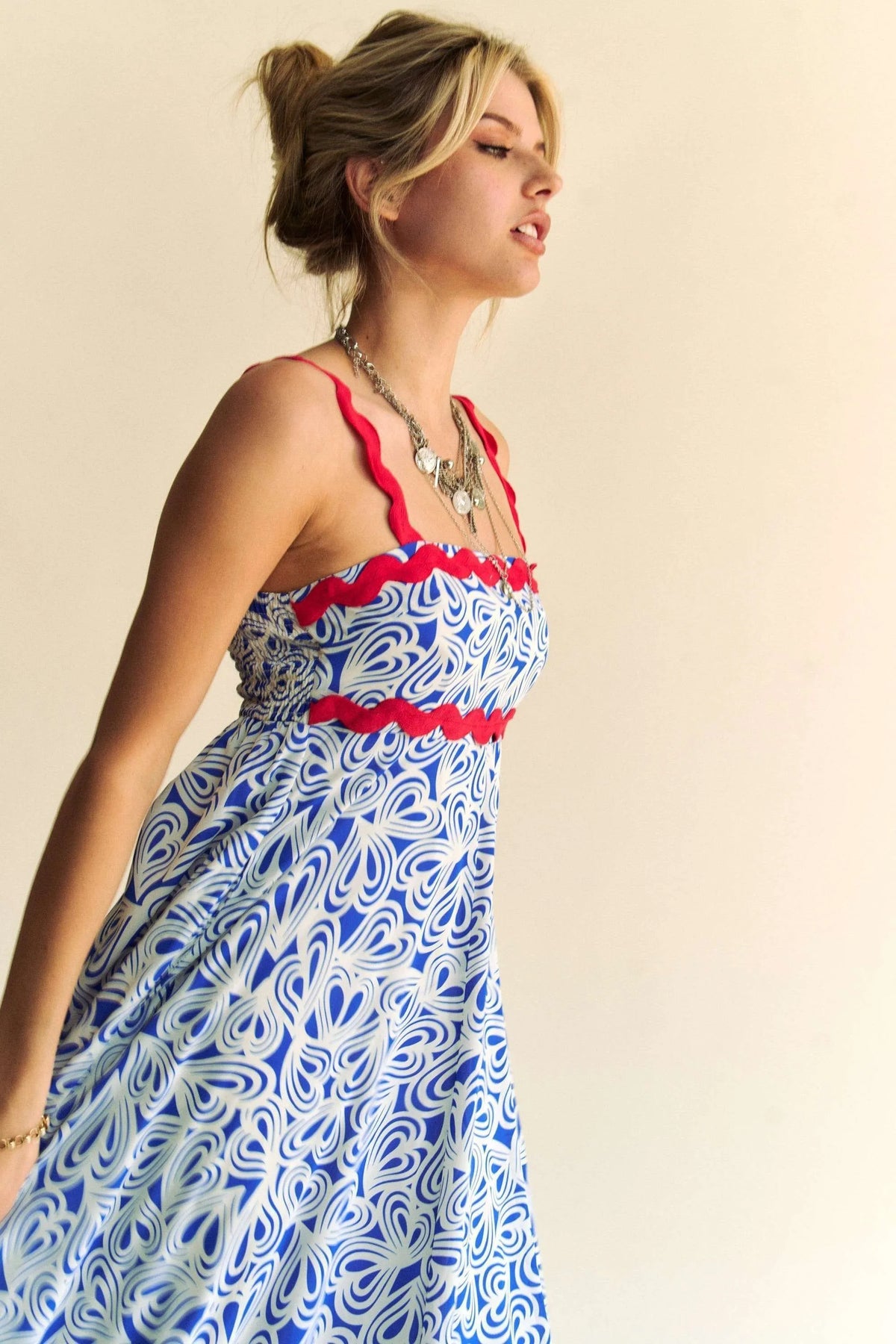 Davi &amp; Dani Geo 2 Tone Printed Wavi Trim Tiered Maxi Dress