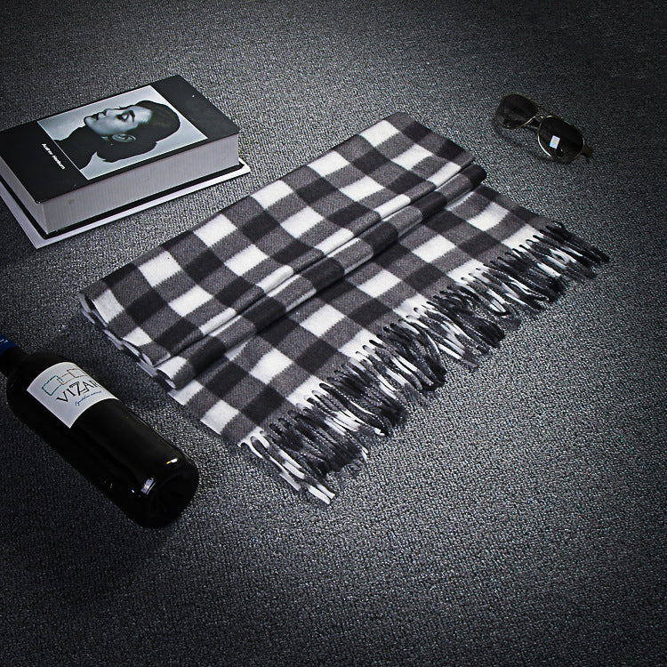 Autumn And Winter Black And White Plaid Plus-sized Thickening Thermal Men&