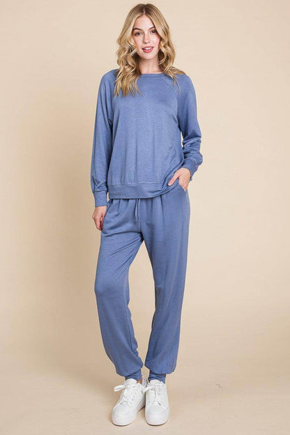 Super Lady Round Neck Raglan Sleeve Top and Pants Set