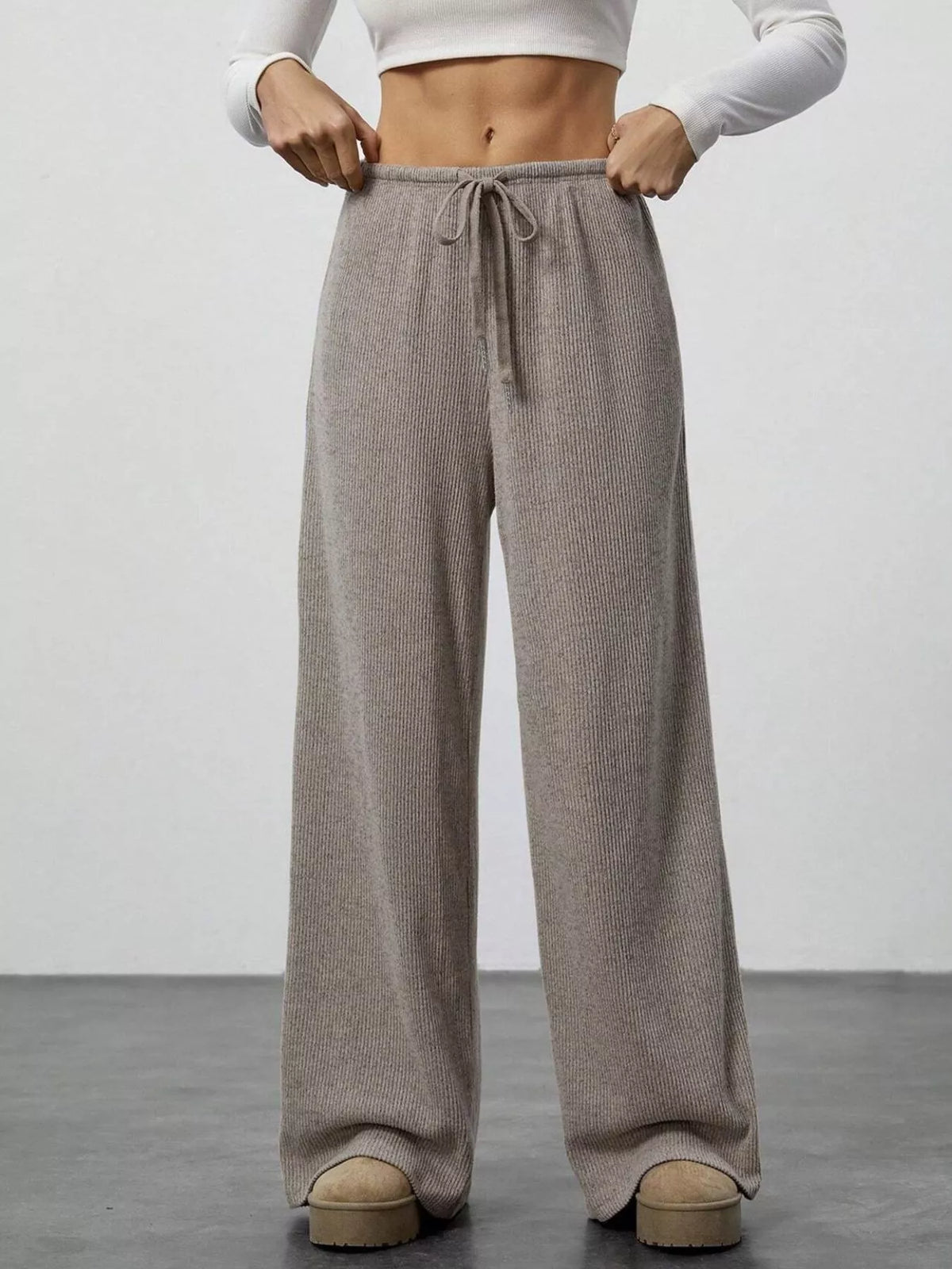 Relaxed Fit Wide Leg Pants