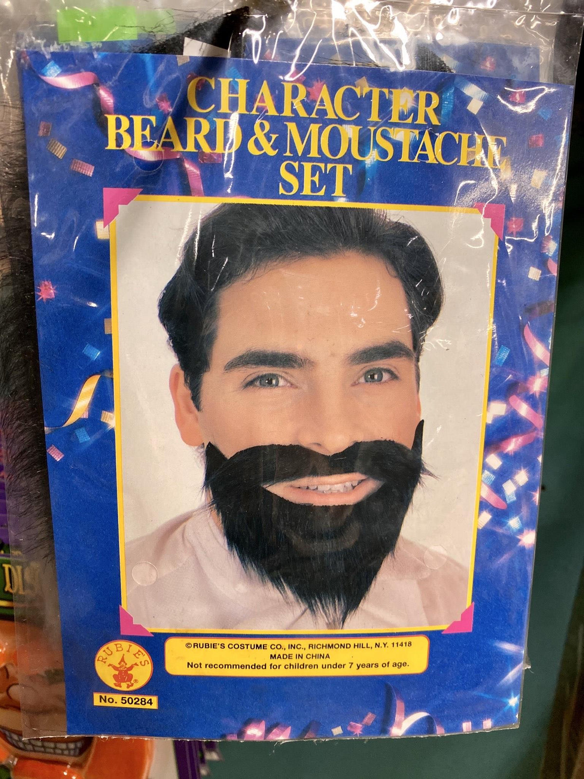 Character Mustache &amp; Full Beard Set Black Scruff