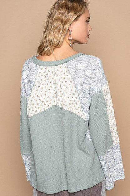 POL Lace Floral Round Neck Knit Top for Elegant Style