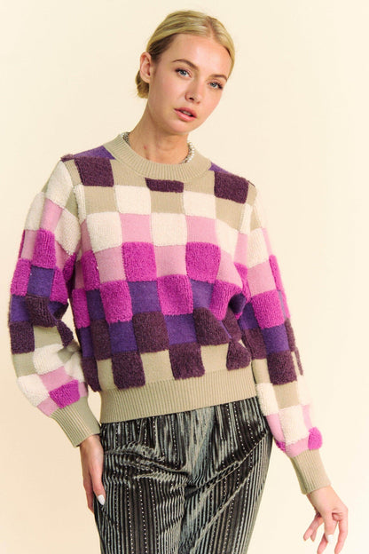 Davi &amp; Dani Checkered Round Neck Long Sleeve Sweater Chic