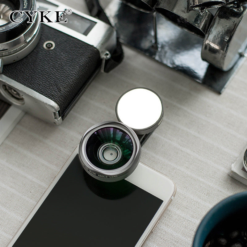 The new external generic mobile phone camera lens wide-angle colorful lights on the beauty of self artifact